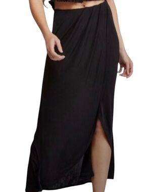 NWT Free People women’s Medium fitted front wrap ribbed black combo maxi skirt
